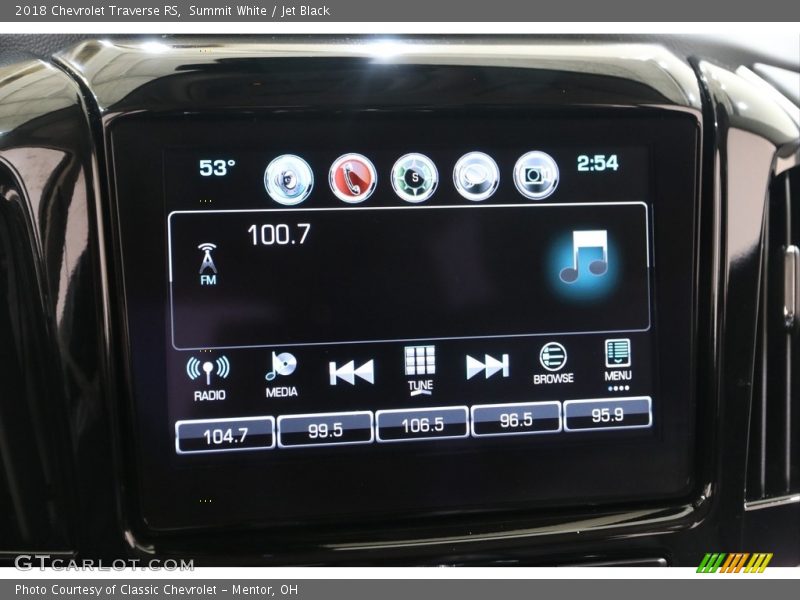 Summit White / Jet Black 2018 Chevrolet Traverse RS