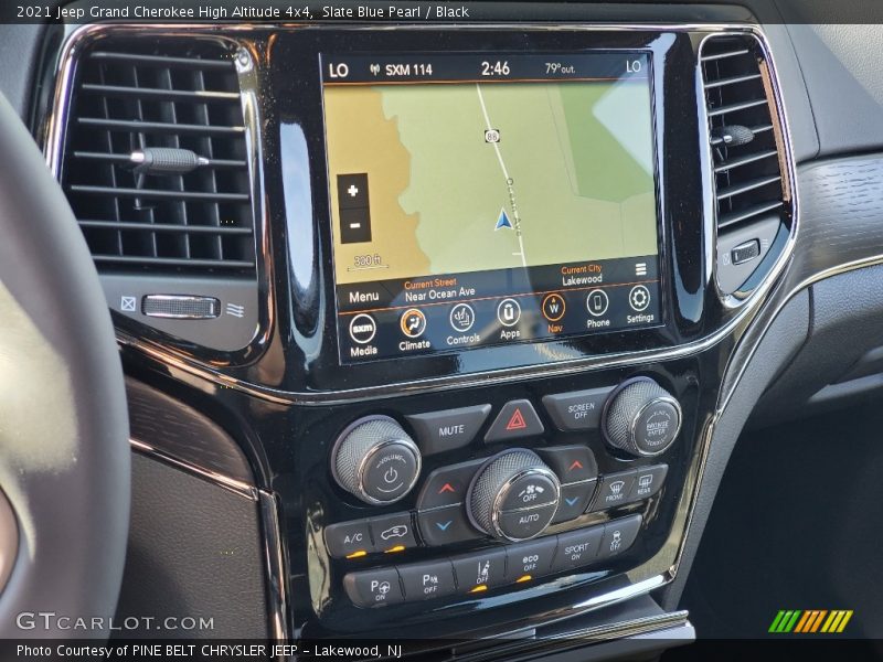 Controls of 2021 Grand Cherokee High Altitude 4x4