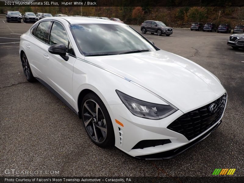 Front 3/4 View of 2021 Sonata SEL Plus