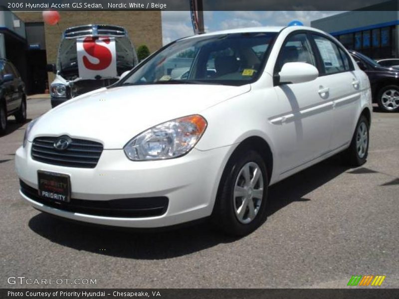 Nordic White / Beige 2006 Hyundai Accent GLS Sedan