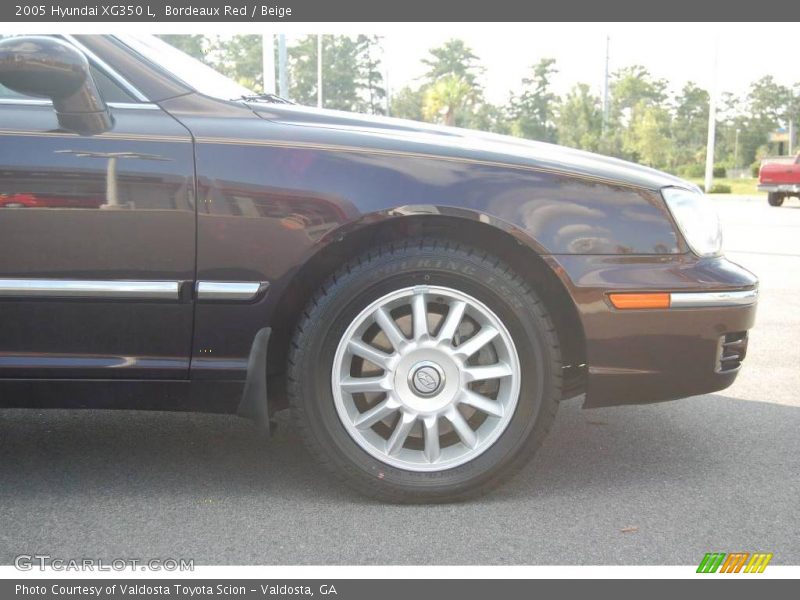 Bordeaux Red / Beige 2005 Hyundai XG350 L