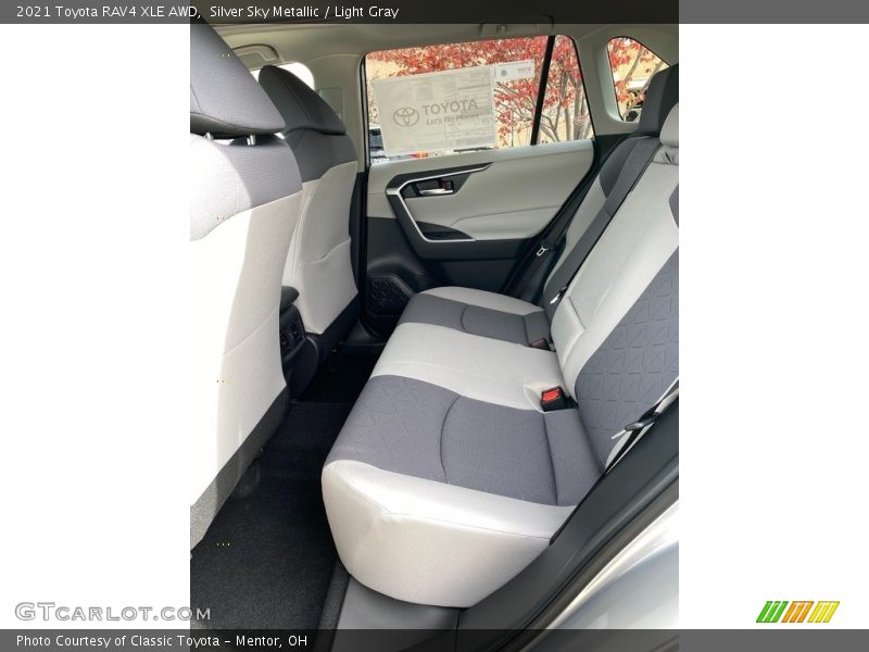 Silver Sky Metallic / Light Gray 2021 Toyota RAV4 XLE AWD