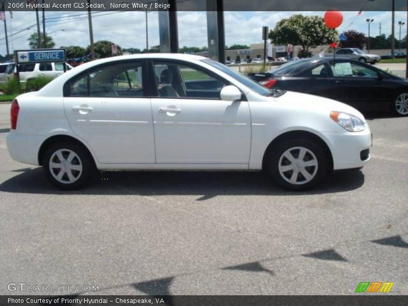 Nordic White / Beige 2006 Hyundai Accent GLS Sedan