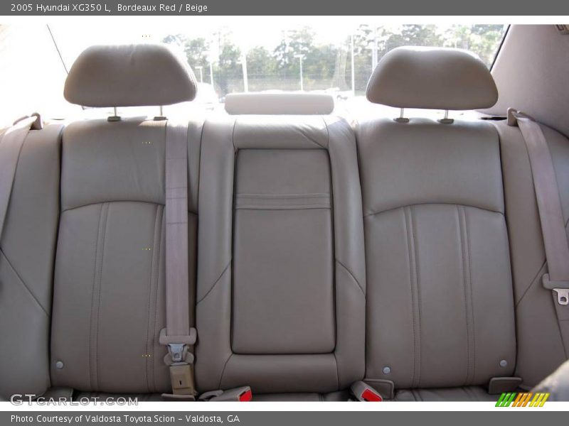 Bordeaux Red / Beige 2005 Hyundai XG350 L