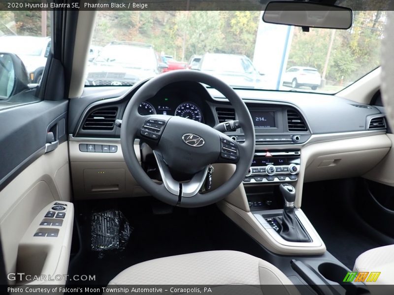 Phantom Black / Beige 2020 Hyundai Elantra SE