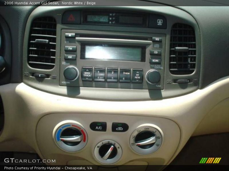 Nordic White / Beige 2006 Hyundai Accent GLS Sedan