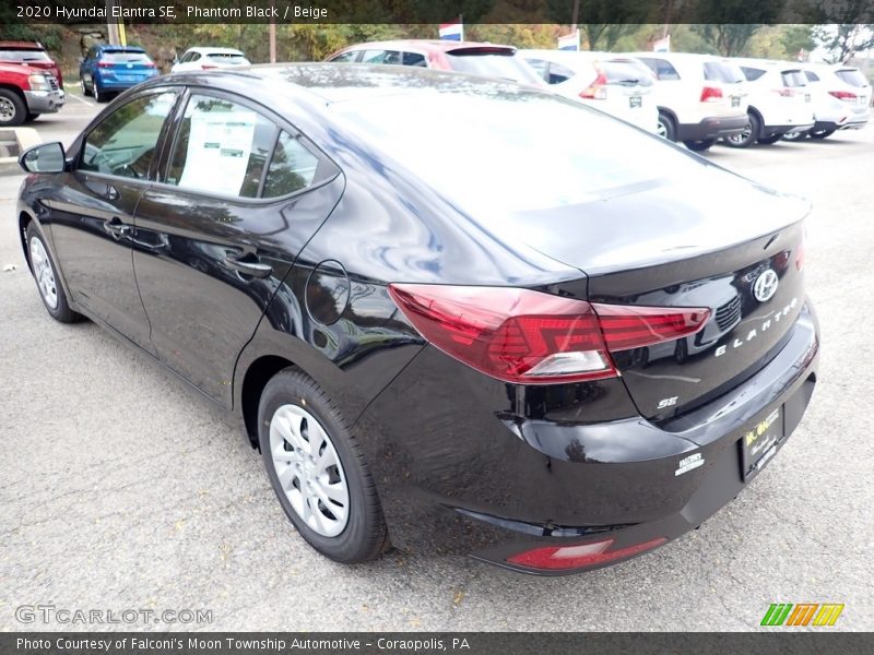 Phantom Black / Beige 2020 Hyundai Elantra SE