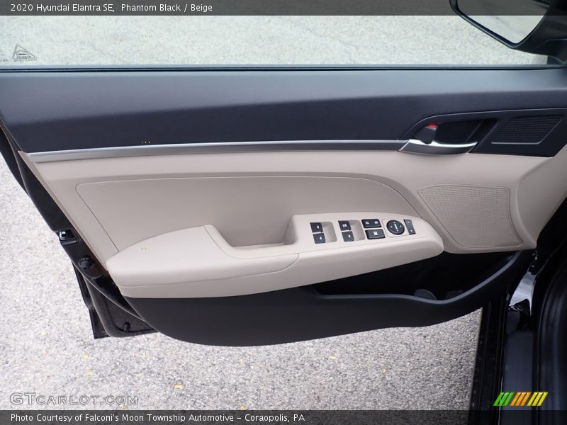 Door Panel of 2020 Elantra SE