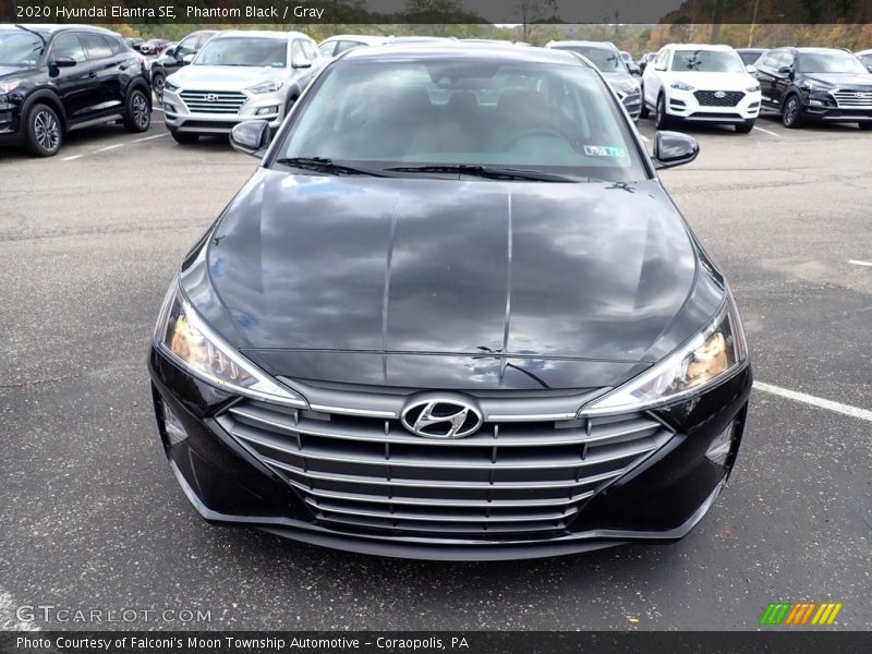 Phantom Black / Gray 2020 Hyundai Elantra SE