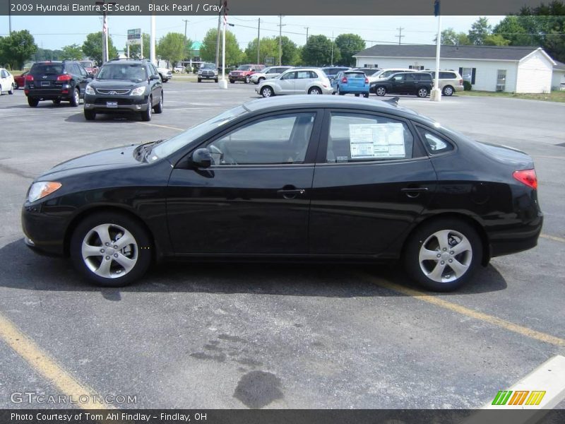 Black Pearl / Gray 2009 Hyundai Elantra SE Sedan