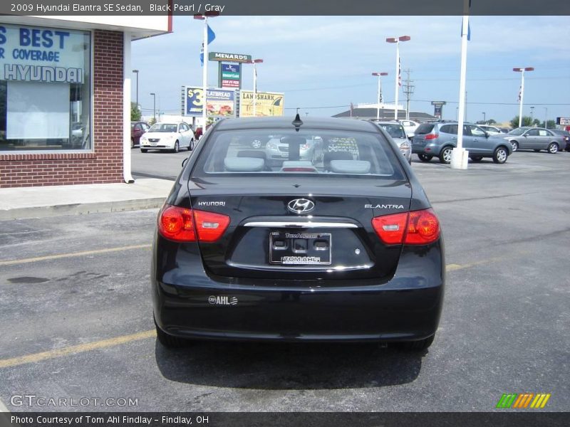 Black Pearl / Gray 2009 Hyundai Elantra SE Sedan