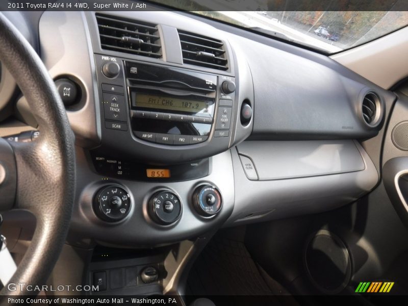 Super White / Ash 2011 Toyota RAV4 I4 4WD