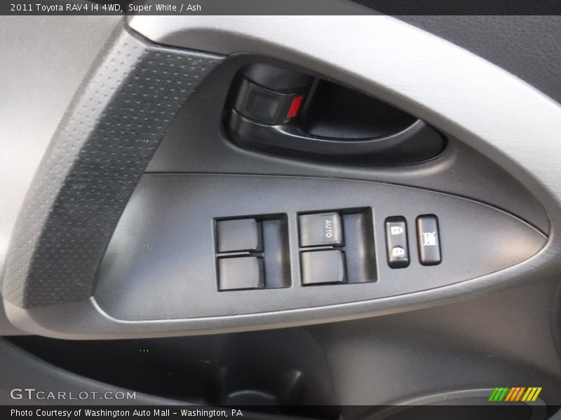 Super White / Ash 2011 Toyota RAV4 I4 4WD