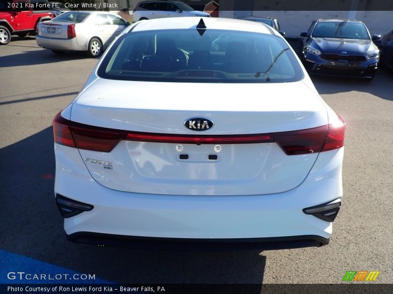 Clear White / Black 2021 Kia Forte FE