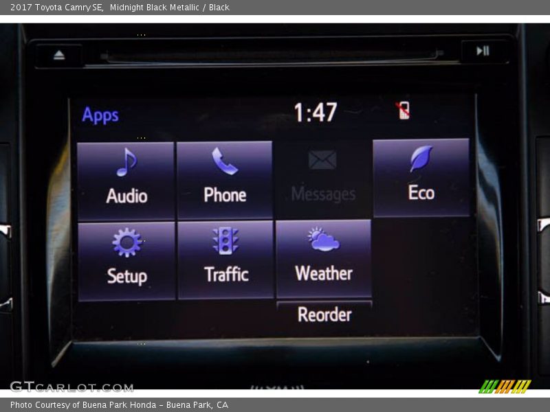 Midnight Black Metallic / Black 2017 Toyota Camry SE