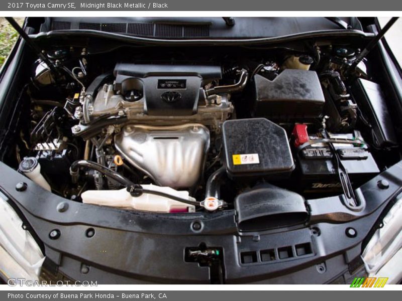 Midnight Black Metallic / Black 2017 Toyota Camry SE