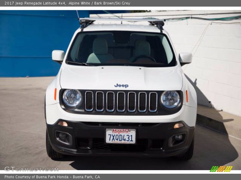 Alpine White / Bark Brown/Ski Grey 2017 Jeep Renegade Latitude 4x4