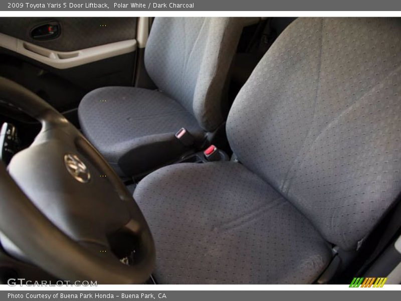 Polar White / Dark Charcoal 2009 Toyota Yaris 5 Door Liftback