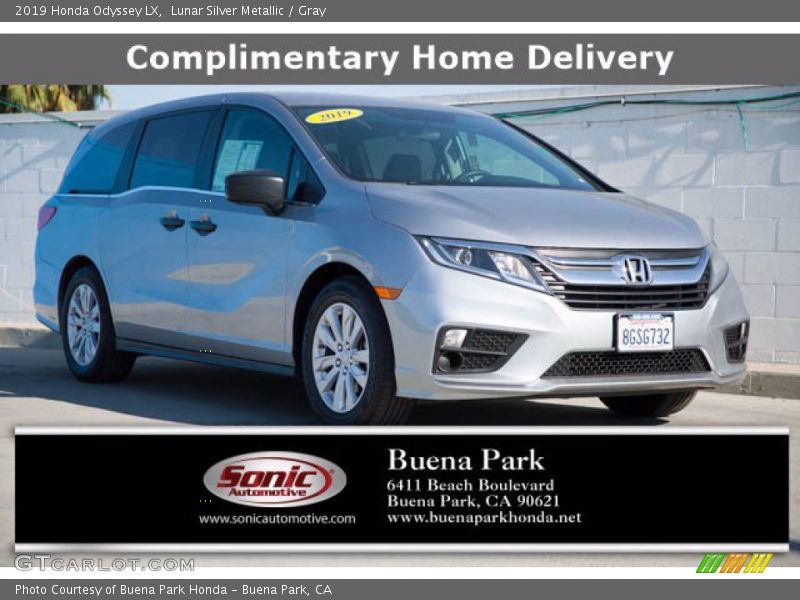 Lunar Silver Metallic / Gray 2019 Honda Odyssey LX