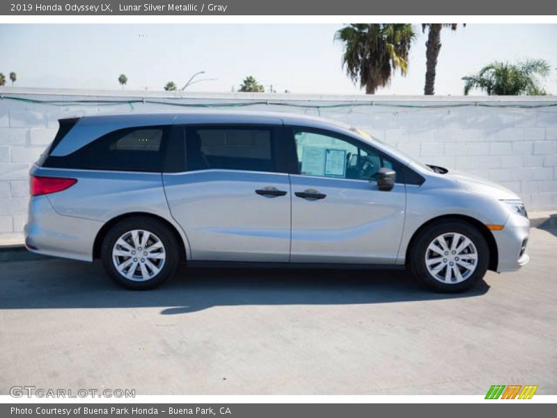 Lunar Silver Metallic / Gray 2019 Honda Odyssey LX