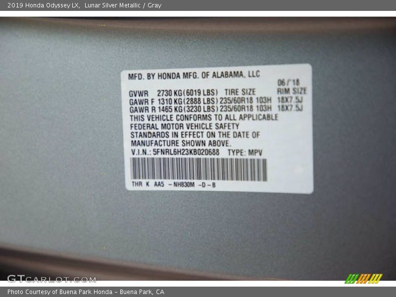 Lunar Silver Metallic / Gray 2019 Honda Odyssey LX