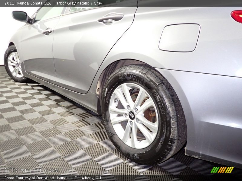 Harbor Gray Metallic / Gray 2011 Hyundai Sonata GLS