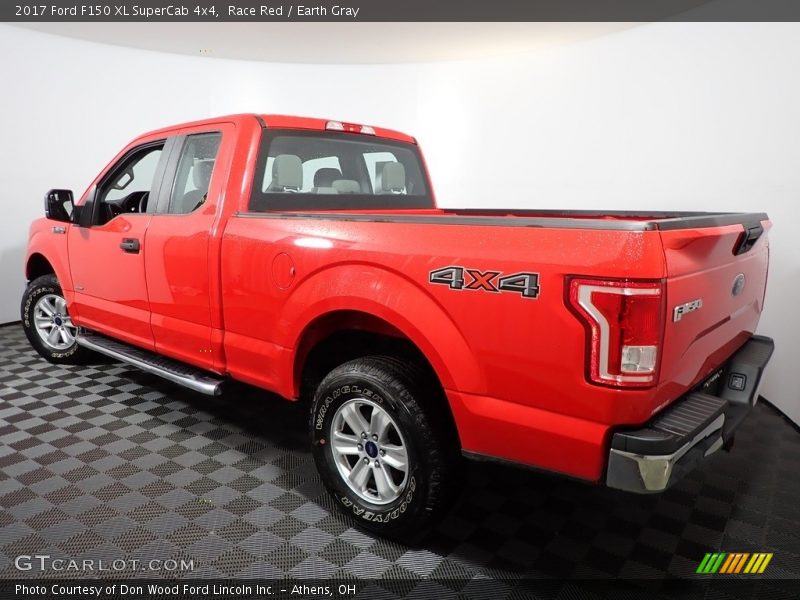 Race Red / Earth Gray 2017 Ford F150 XL SuperCab 4x4