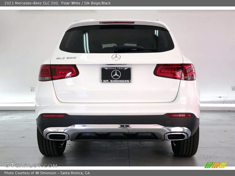 Polar White / Silk Beige/Black 2021 Mercedes-Benz GLC 300