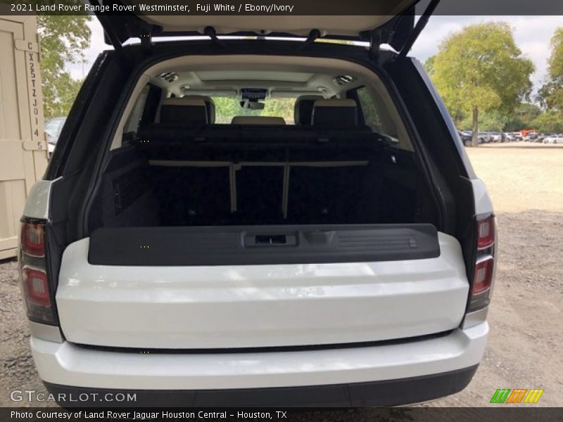  2021 Range Rover Westminster Trunk
