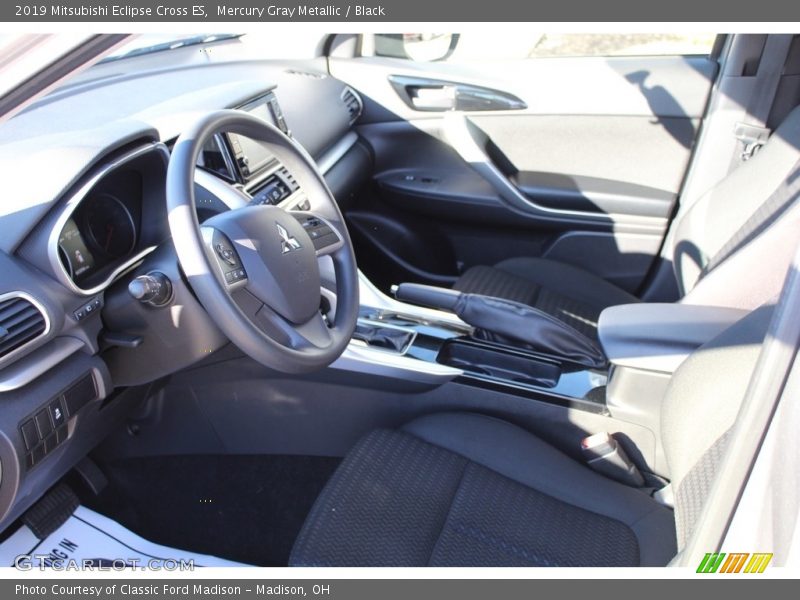 Mercury Gray Metallic / Black 2019 Mitsubishi Eclipse Cross ES