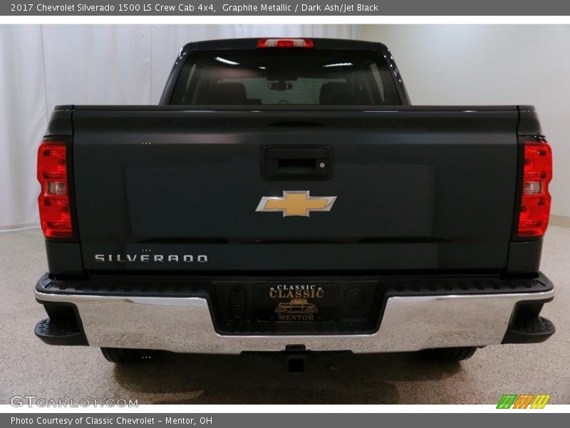 Graphite Metallic / Dark Ash/Jet Black 2017 Chevrolet Silverado 1500 LS Crew Cab 4x4