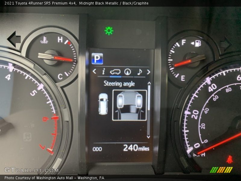 Midnight Black Metallic / Black/Graphite 2021 Toyota 4Runner SR5 Premium 4x4
