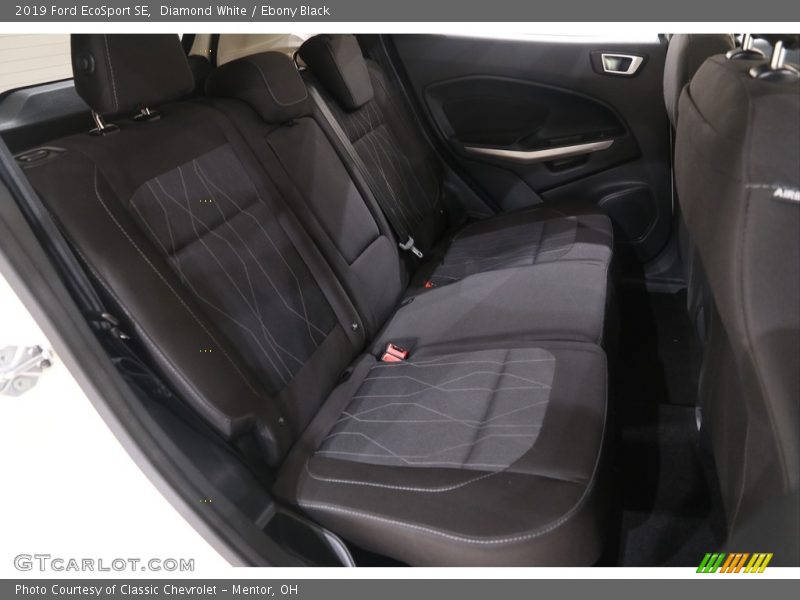 Diamond White / Ebony Black 2019 Ford EcoSport SE