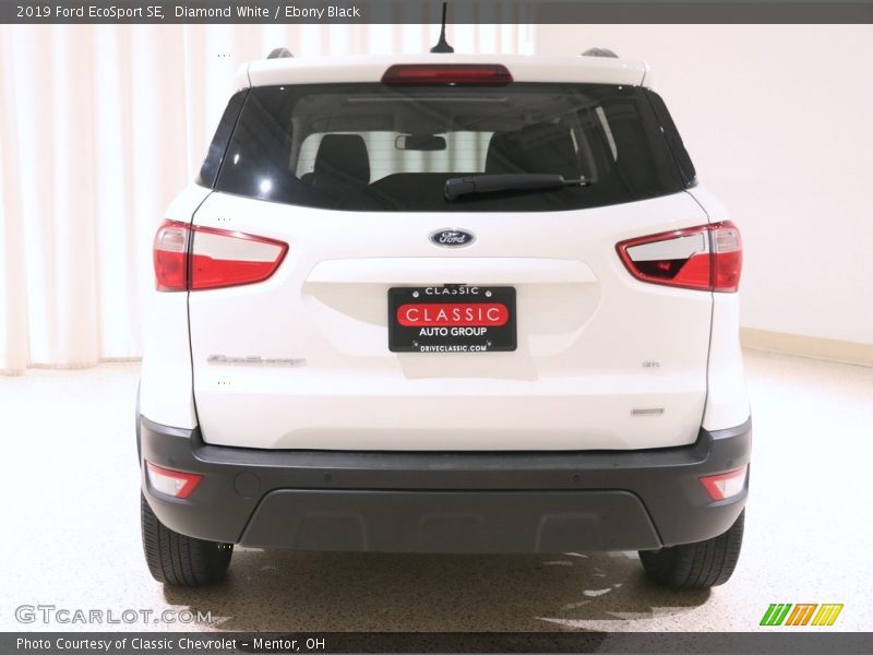Diamond White / Ebony Black 2019 Ford EcoSport SE