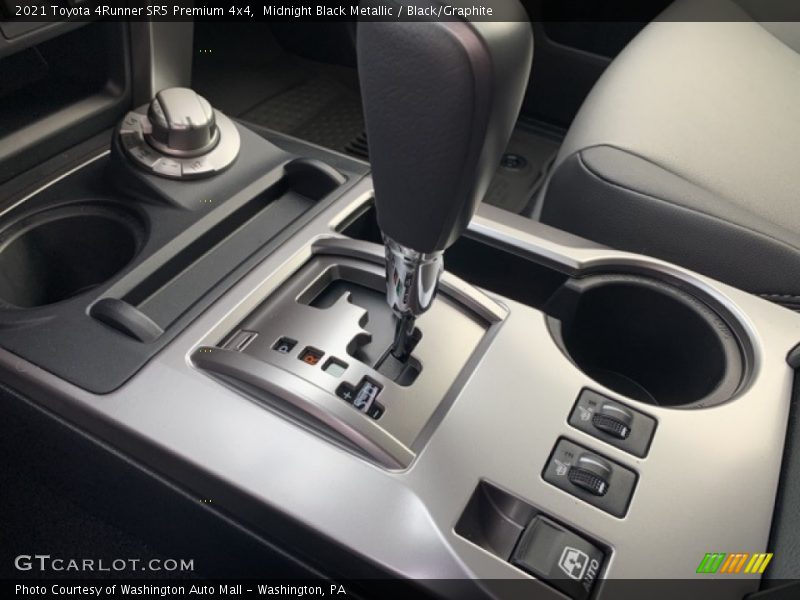 Midnight Black Metallic / Black/Graphite 2021 Toyota 4Runner SR5 Premium 4x4