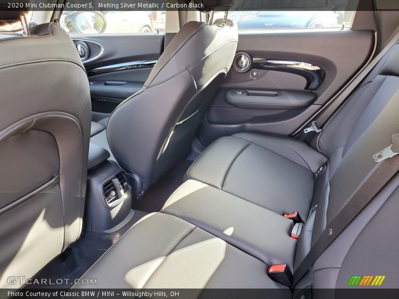 Melting Silver Metallic / Carbon Black 2020 Mini Clubman Cooper S
