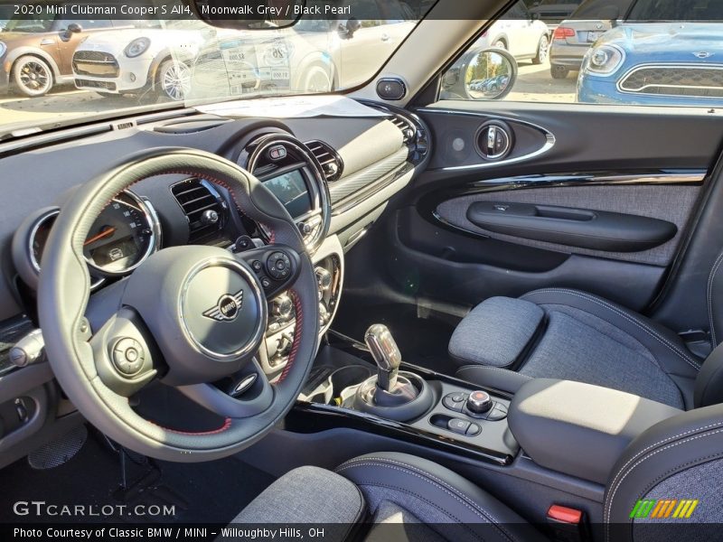 Moonwalk Grey / Black Pearl 2020 Mini Clubman Cooper S All4