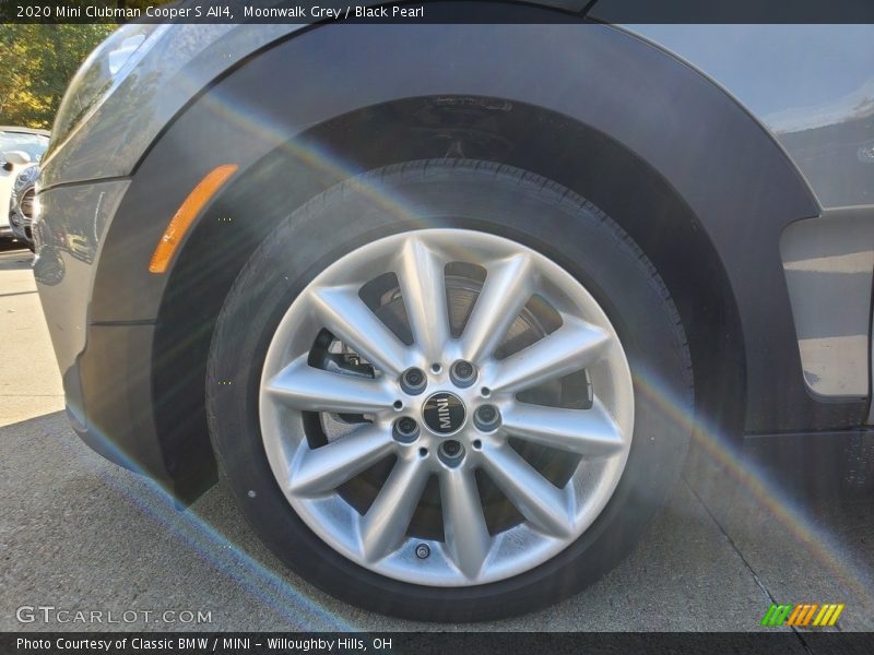 Moonwalk Grey / Black Pearl 2020 Mini Clubman Cooper S All4