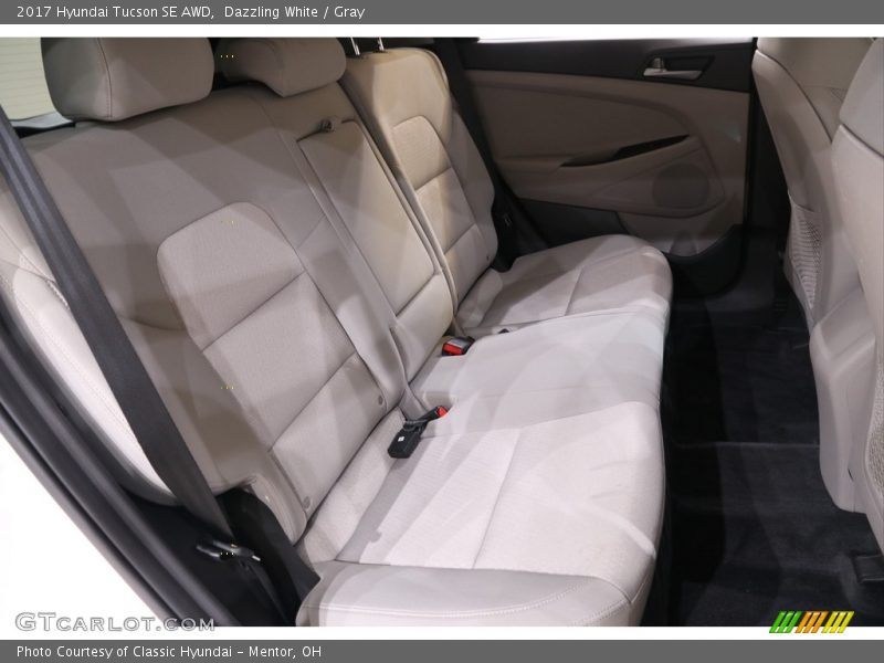 Dazzling White / Gray 2017 Hyundai Tucson SE AWD
