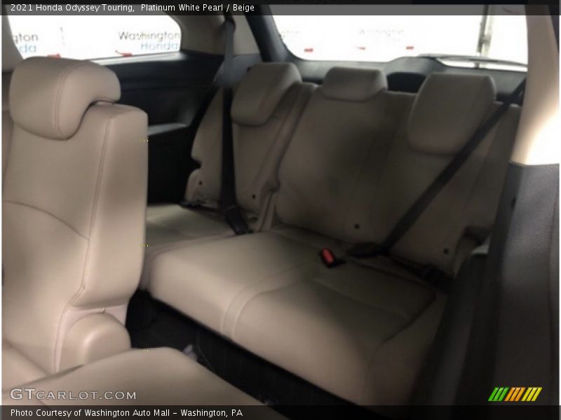 Platinum White Pearl / Beige 2021 Honda Odyssey Touring