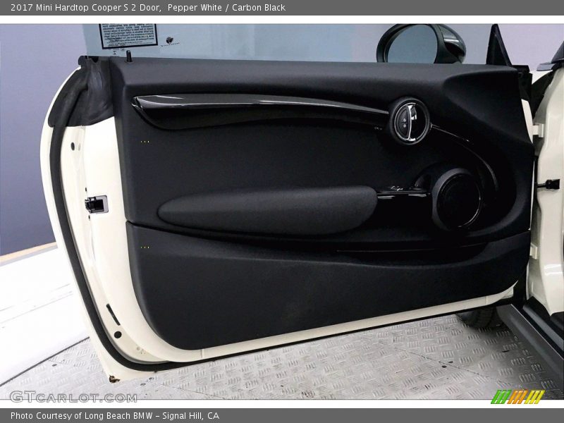 Pepper White / Carbon Black 2017 Mini Hardtop Cooper S 2 Door