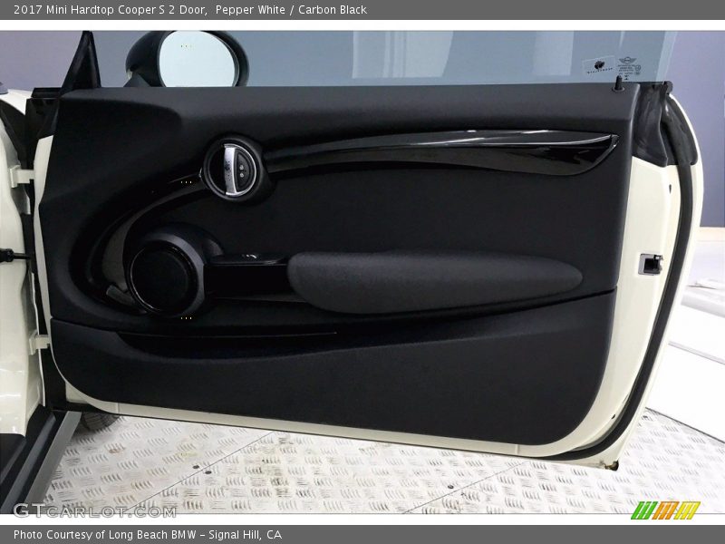 Pepper White / Carbon Black 2017 Mini Hardtop Cooper S 2 Door