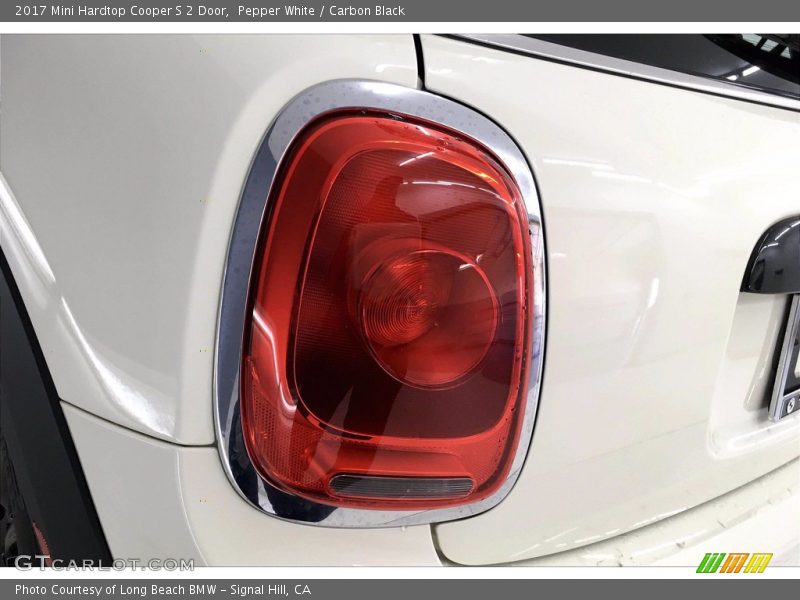 Pepper White / Carbon Black 2017 Mini Hardtop Cooper S 2 Door