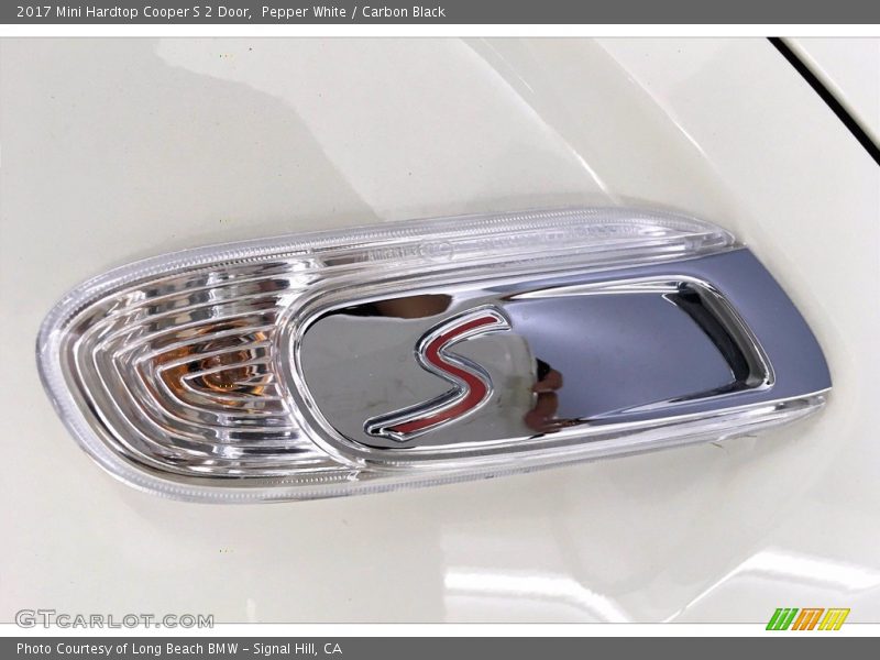 Pepper White / Carbon Black 2017 Mini Hardtop Cooper S 2 Door
