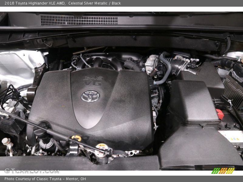 Celestial Silver Metallic / Black 2018 Toyota Highlander XLE AWD