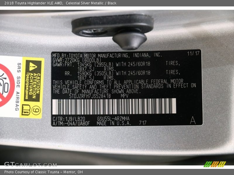 Celestial Silver Metallic / Black 2018 Toyota Highlander XLE AWD