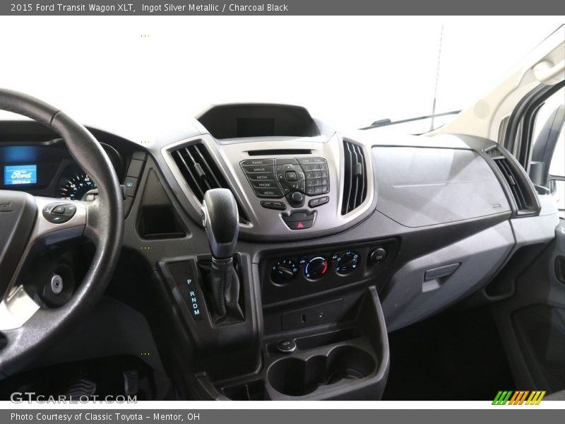 Controls of 2015 Transit Wagon XLT
