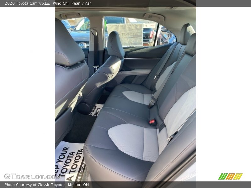Wind Chill Pearl / Ash 2020 Toyota Camry XLE