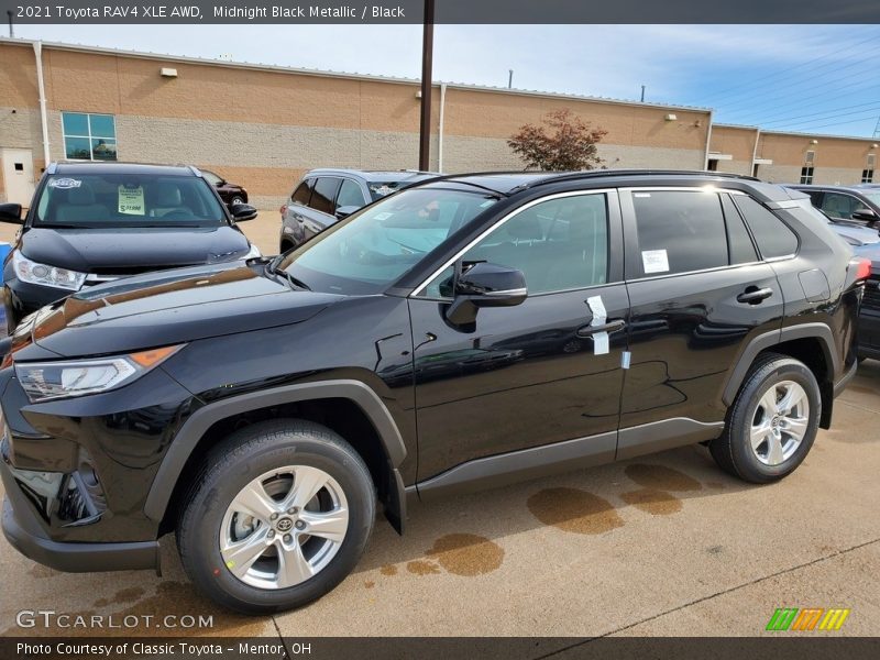 Midnight Black Metallic / Black 2021 Toyota RAV4 XLE AWD