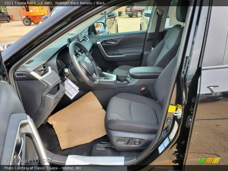 Midnight Black Metallic / Black 2021 Toyota RAV4 XLE AWD